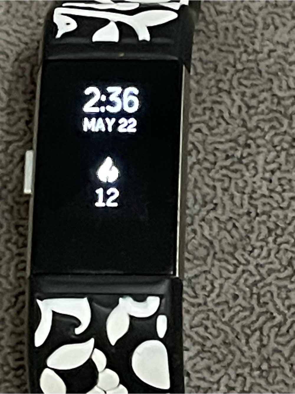 Fitbit Charge 2 Activity Tracker - Black - Picture 6 of 7